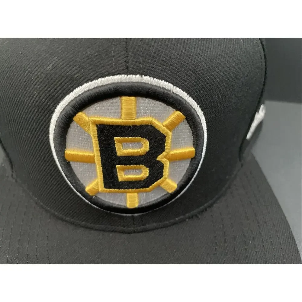 Mitchell & Ness NHL Boston Bruins Hat Flatbrim Snapback 50th Anniversary 7 5/8
